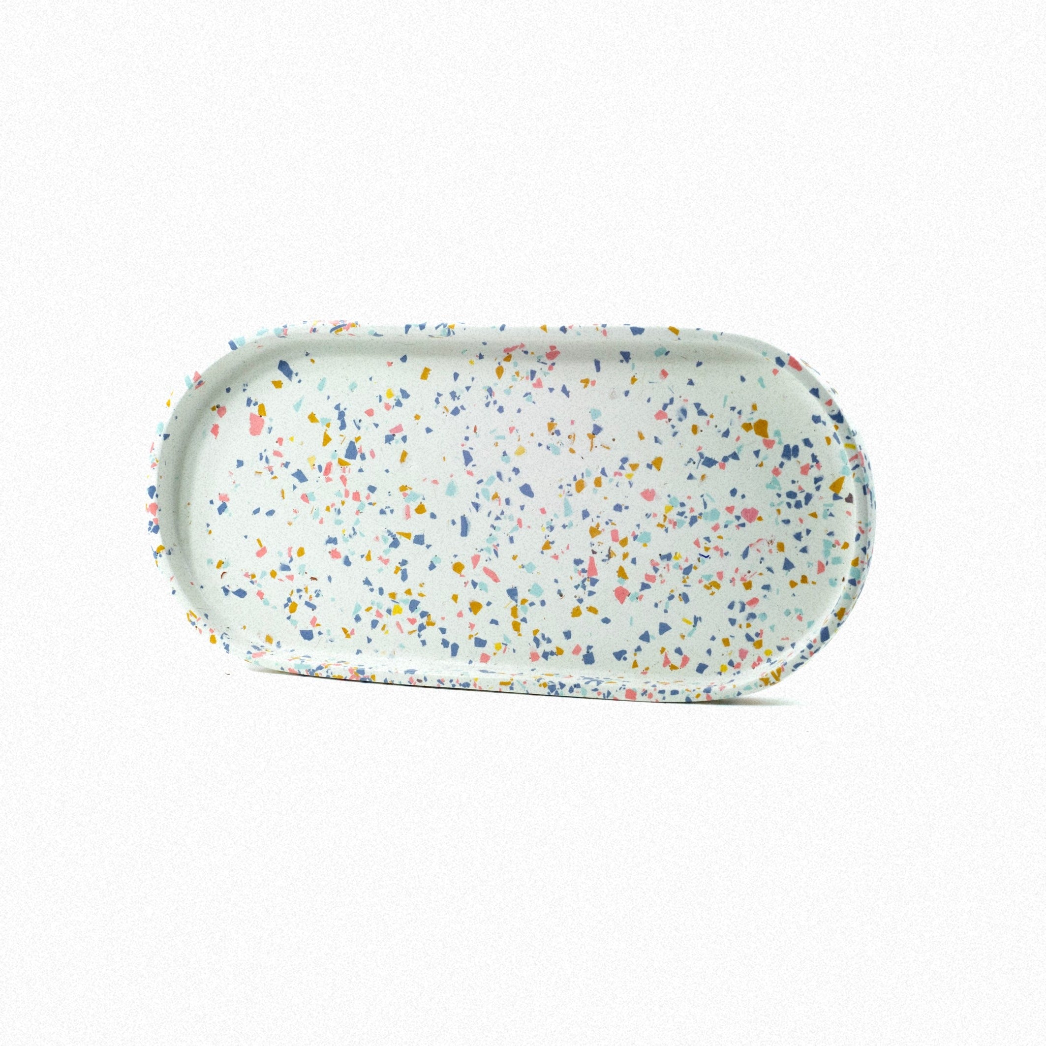 Studio ValentineKVL -Rolling Tray Terrazzo -  Weiß - www.extraordinaryshit.com